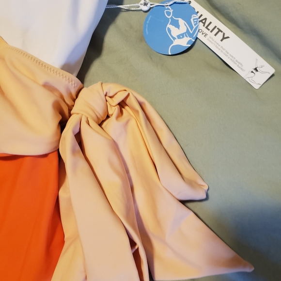 NWT Cupshe one-piece sz L, colorblock tie-waist - Picture 5 of 6